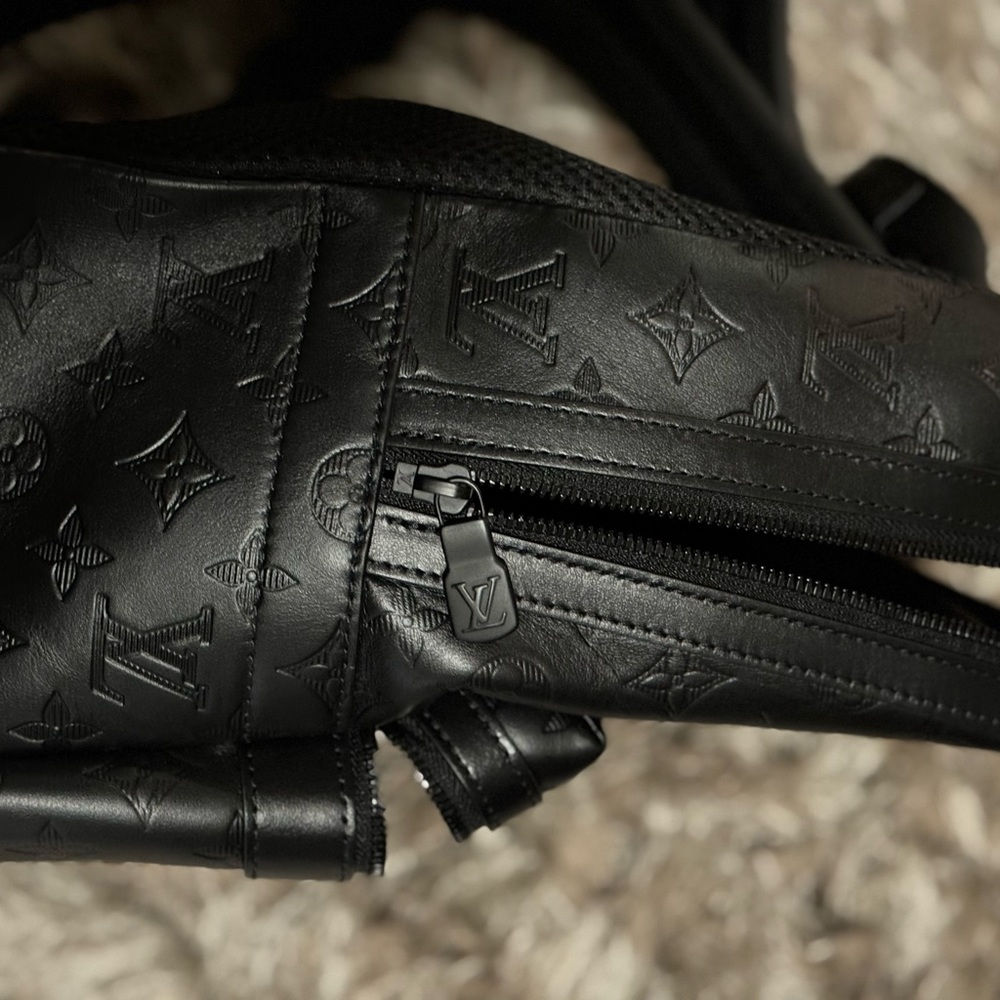 Black Sprinter Backpack Lv Never Worn - image 7
